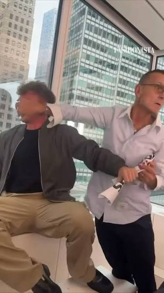 Стівен Колб і активісти PETA